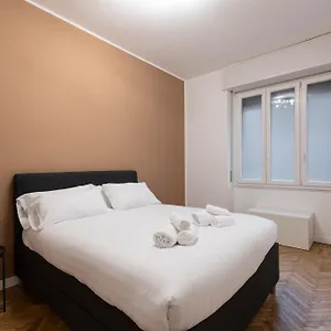  Appartamento Corso Garibaldi 64 - Living